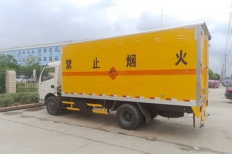解析國際危險品運輸：安全、合規(guī)與效率的平衡